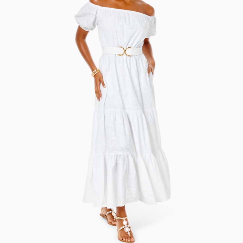 Beautiful long white dress with removal belt